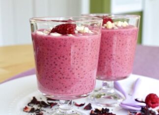 Hạt chia có tốt không? Bí mật thực phẩm lành mạnh nhất hành tinh Hạt chia thường được sử dụng phổ biến với sinh tố