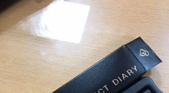 Review kẻ mắt Perfect Diary tưởng không hay mà hay không tưởng Kẻ mắt Perfect Diary review