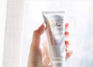 Review kem chống nắng CNP Laboratory Tone-Up Protection Sun SPF 42/PA+++ cho da nhạy cảm