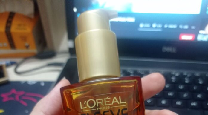 Dầu dưỡng tóc L’Oreal Paris với chiết xuất tinh dầu hoa | Review Dầu dưỡng tóc L'Oreal Paris chiết xuất tinh dầu hoa