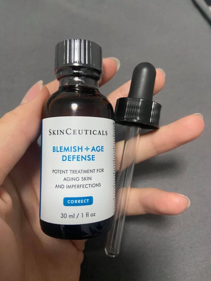 serum Skinceuticals Blemish+Age Defense review