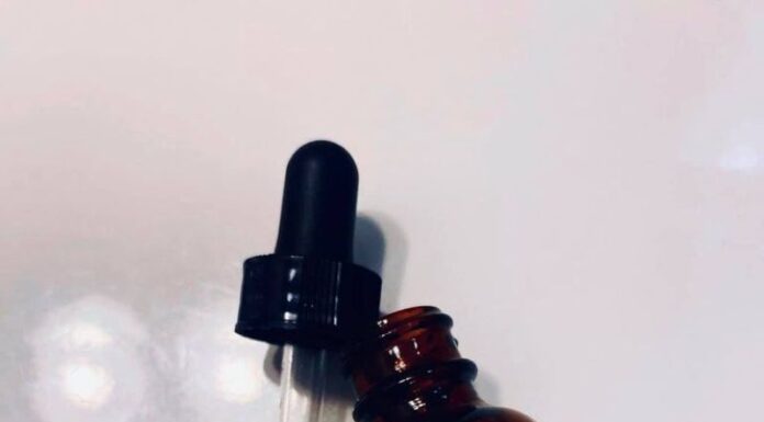 Review bộ tứ serum quyền lực nhà SkinCeuticals sau hành trình 2 năm trị mụn thâm hiệu quả