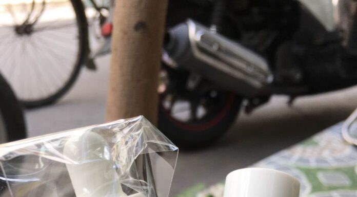 Review tinh chất Varihope 8 Days AHA BHA PHA Refining Boost Serum 20% review tinh chất Varihope 8 Days AHA BHA PHA Refining Boost Serum 20%