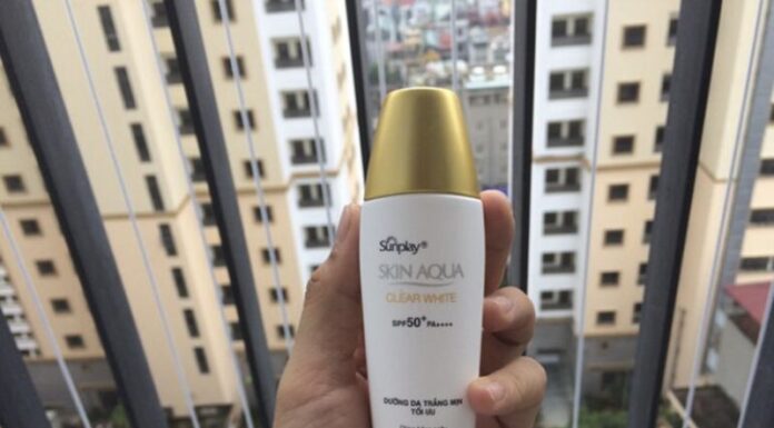 Review kem chống nắng Sunplay Skin Aqua Clear White 55g – Phiên bản mới best seller nhà Sunplay sunplay skin aqua clear white 55g