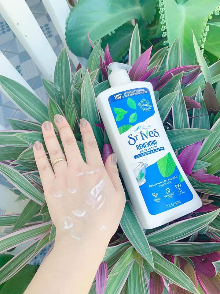 Dưỡng Thể St.Ives Body Lotion