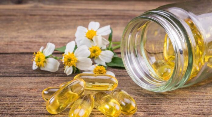 Hướng dẫn làm mặt nạ nghệ mật ong vitamin e