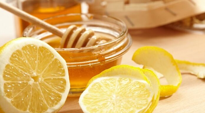 Các cách làm mặt nạ bằng mật ong