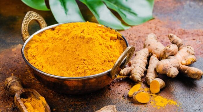 Mặt nạ nghệ cho bà bầu – chẳng còn lo da mụn