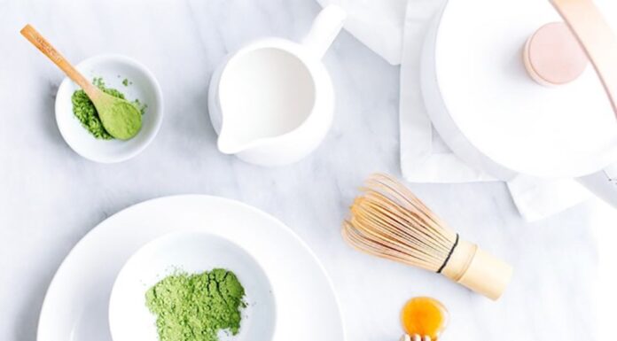 Hướng dẫn làm mặt nạ trà xanh mật ong sữa tươi