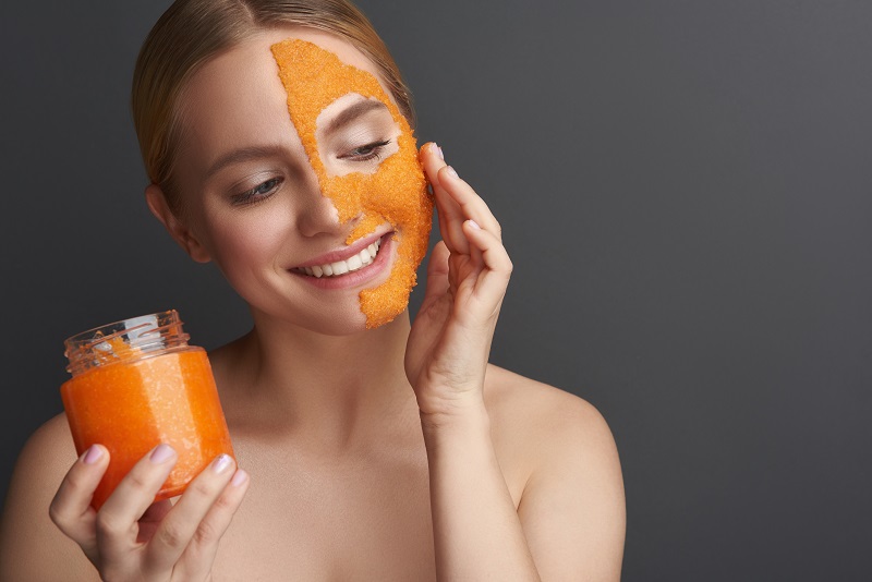 Đắp mặt nạ một cách đều đặn, làn da của bạn sẽ nhanh chóng trắng hồng chỉ sau 2-3 tuần sử dụng 