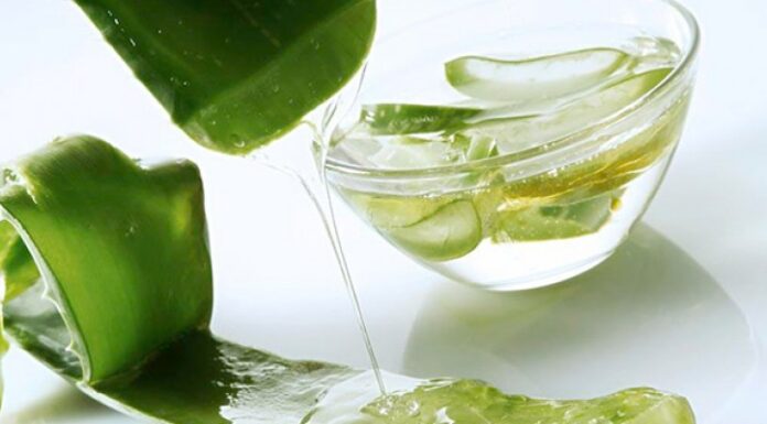 Hướng dẫn làm mặt nạ nha đam và rượu