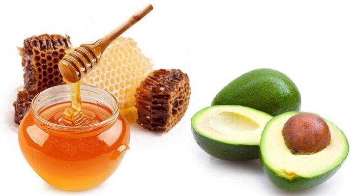 Hướng dẫn làm mặt nạ bơ với mật ong