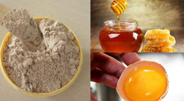 Hướng dẫn làm mặt nạ cám gạo mật ong trứng gà