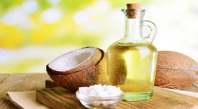 3 cách dùng mặt nạ dầu dừa cho da nhờn hot hiện nay