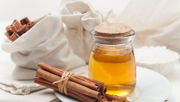 Hướng dẫn làm mặt nạ mật ong quế