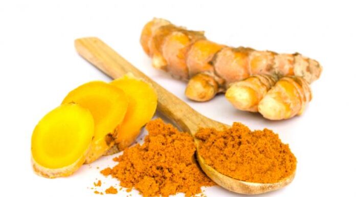 Mặt nạ nghệ cám gạo tái tạo làn da trắng hồng rạng rỡ