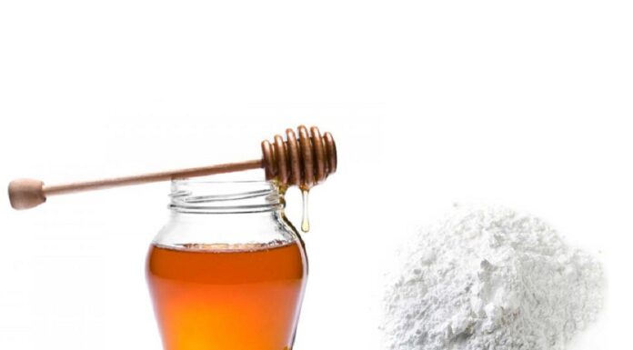 Hướng dẫn làm mặt nạ mật ong và bột mì