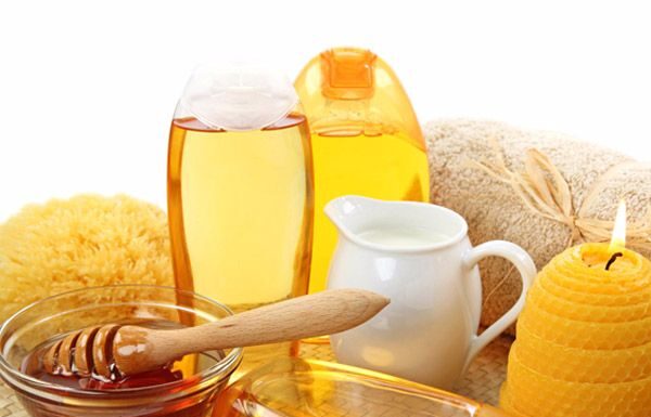 Hướng dẫn làm mặt nạ sữa chua đu đủ mật ong