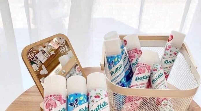 Review dầu gội khô Batiste Dry Shampoo mùi nào thơm nhất?