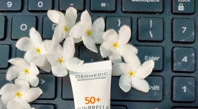 Review kem chống nắng Dermedic Sunbrella Sun Protection Cream Oily and Combination Skin SPF 50+ cho da dầu mụn