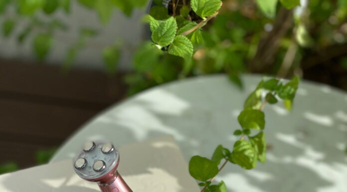 Review máy nâng cơ Clione Fit – chăm sóc da mặt ngăn ngừa lão hóa