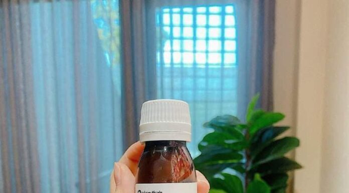 Review top 6 sản phẩm peel da trị mụn tại nhà tốt nhất