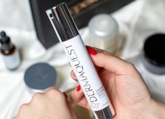 Review Dermaquest Essential B5 Hydrating Serum có thật sự tốt như lời đồn