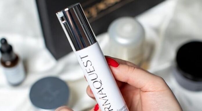 Review Dermaquest Essential B5 Hydrating Serum có thật sự tốt như lời đồn