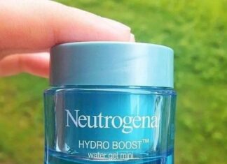Review so sánh kem dưỡng ẩm Neutrogena và Clinique có đáng mua