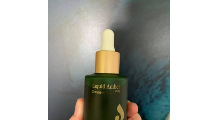 Review Dermarium Liquid Amber serum dưỡng ẩm giảm viêm cho da mụn