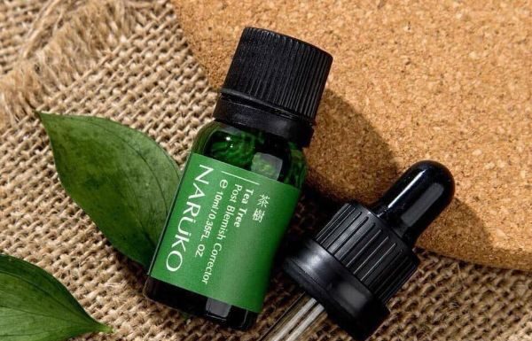 Review top 12 serum trị mụn cho da dầu giá học sinh tốt nhất hiện nay