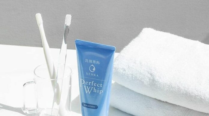 Review top 15+ sữa rửa mặt giá học sinh tốt nhất hiện nay